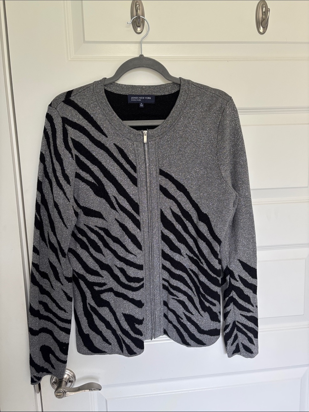 Jones New York Black & Gray Zebra-Print Zip Cardigan